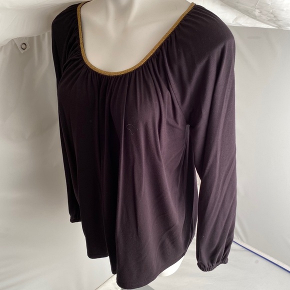Michael Kors Black pleated long sleeve with metallic gold trim - Picture 2 of 7